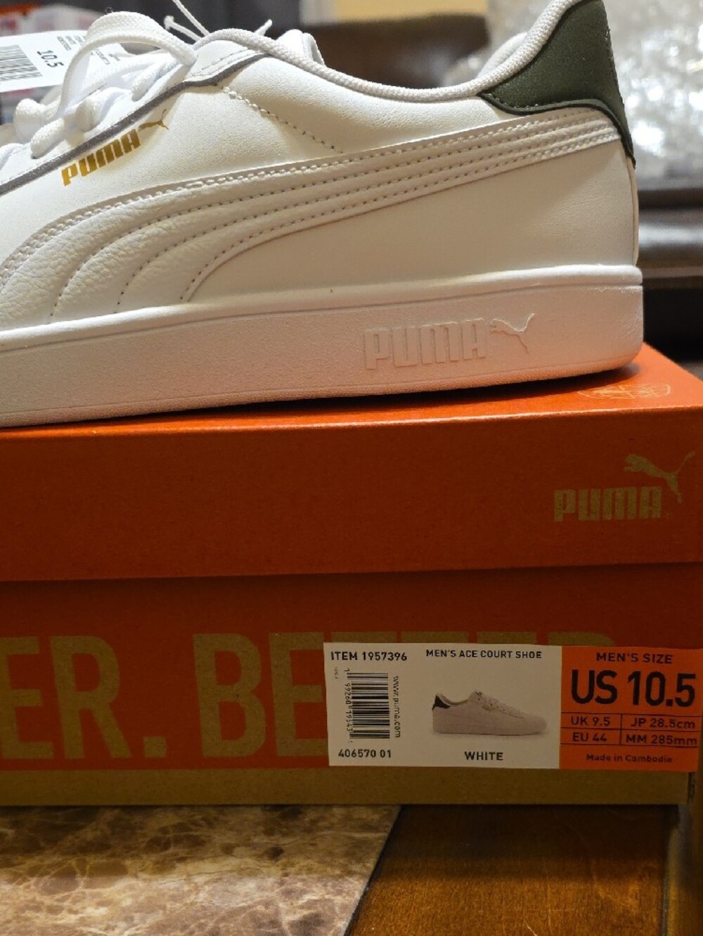 Puma White Low-Top Sneakers with Gold Branding - Picture 2 of 2